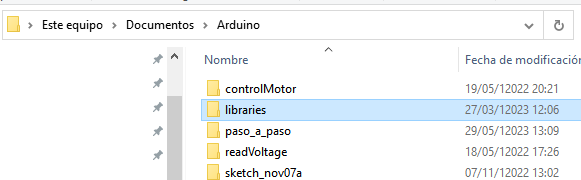 Explorador de Windows mostrando el directorio de Arduino.